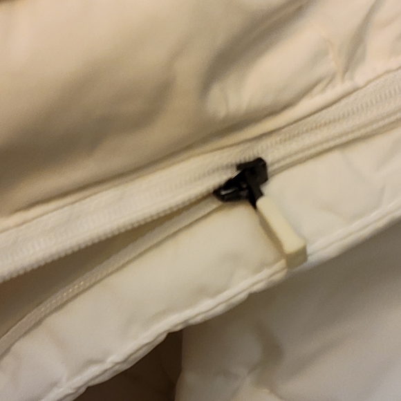 Calvin Klein Infinite Stretch White Jacket Size PXL - Picture 8 of 16